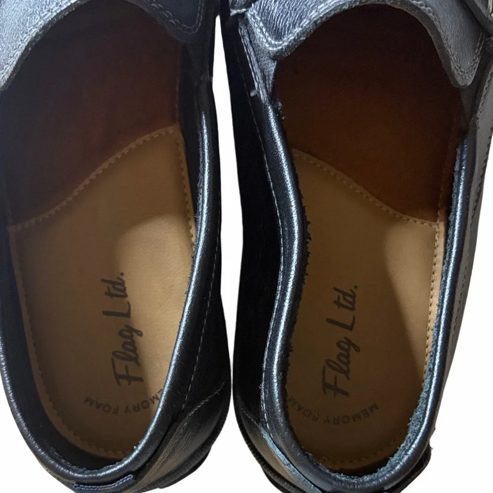 Flag Ltd. Memory foam Black Loafers | EUC | Sz 6M